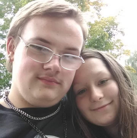 Meet your Posher, Elizabeth - Picture 1 of 1